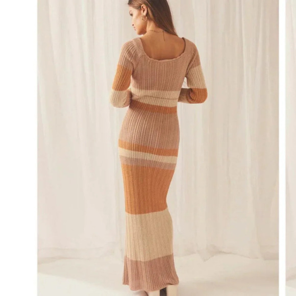 Peppermayo Scoop Neck Long  Sleeve Crochet Maxi Dress Striped Neutral Size M/L - Picture 2 of 8